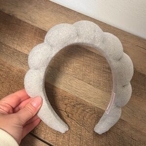Gray skincare Headband!